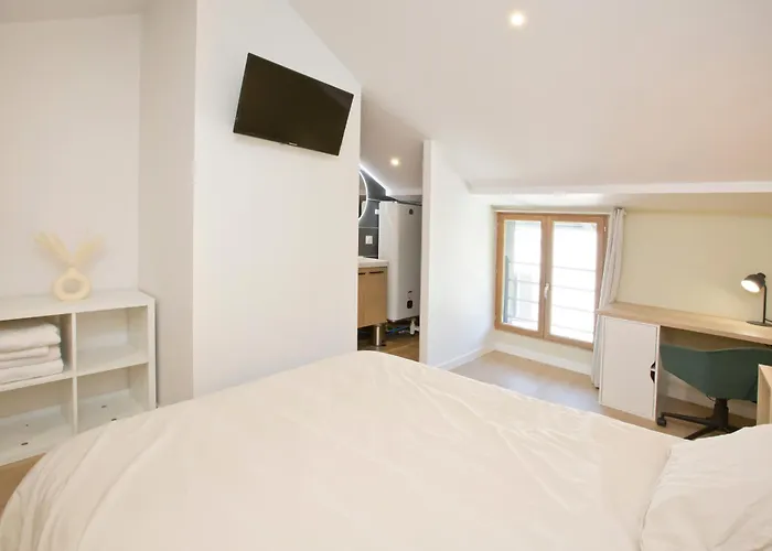 Montsejour - Magnifique T2 Avec Filet Suspendu