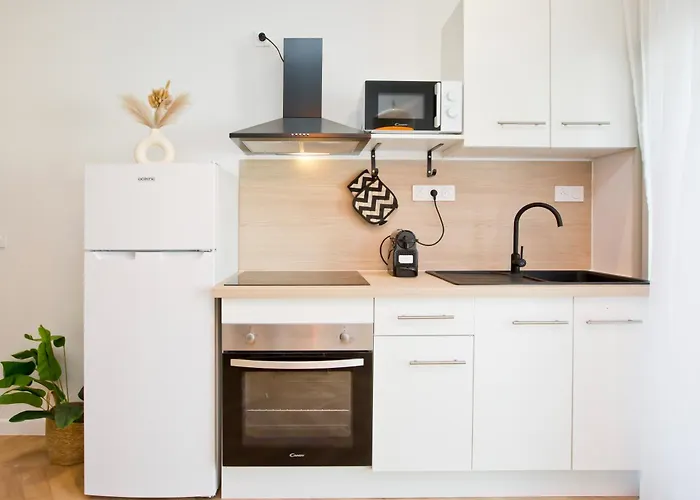 Montsejour - Magnifique T2 Avec Filet Suspendu